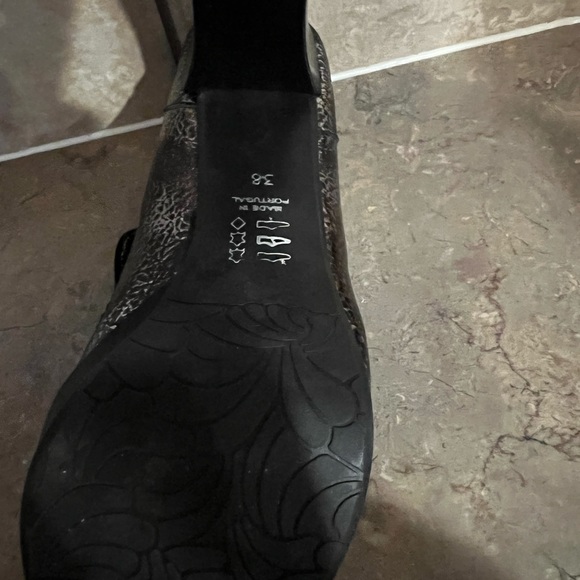 Channi B shoes - Picture 6 of 6